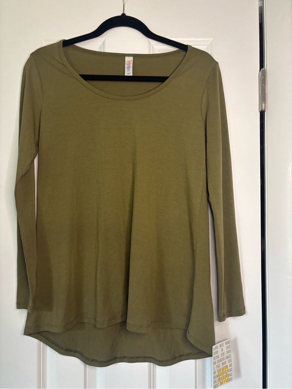 LuLaRoe Olive Green Lynnae Long Sleeve Tunic Top